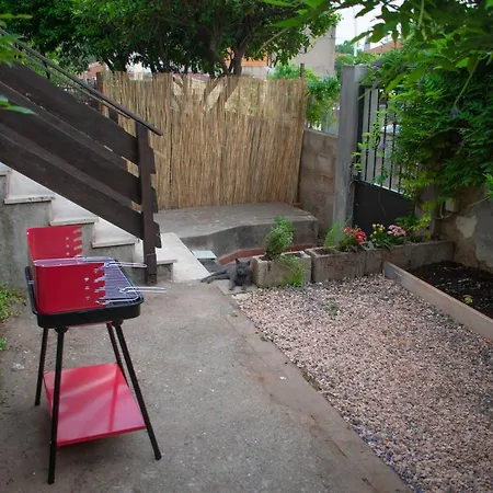 Appartamento Con Cortile E Terrazza Sud Sardegna Carbonia
