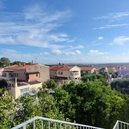 Appartamento Con Cortile E Terrazza Sud Sardegna Carbonia