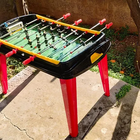 Con Cortile E Terrazza Sud Sardegna Carbonia