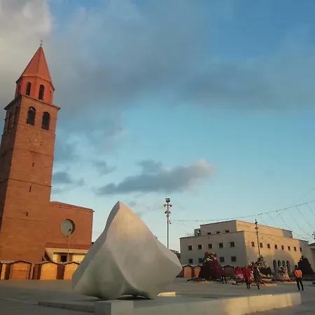 Appartamento Con Cortile E Terrazza Sud Sardegna