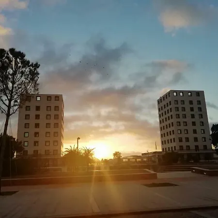 Appartamento Con Cortile E Terrazza Sud Sardegna Carbonia